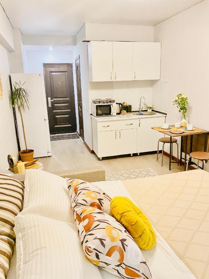 Like Home Apartments&Rooms Алмати Екстер'єр фото